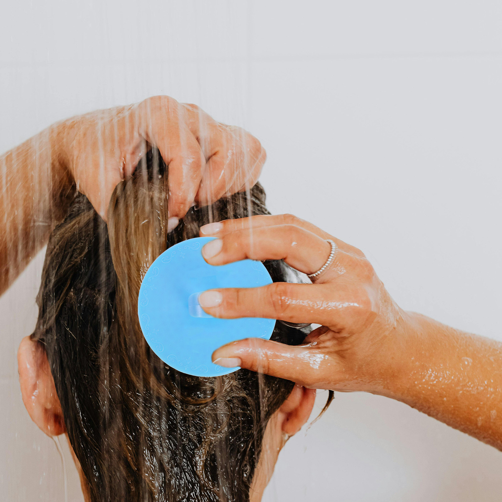 4本セットのヘアスカルプマッサージコーム。頭皮を深くクレンジ - Hair Care Dandruff のレビューと価格