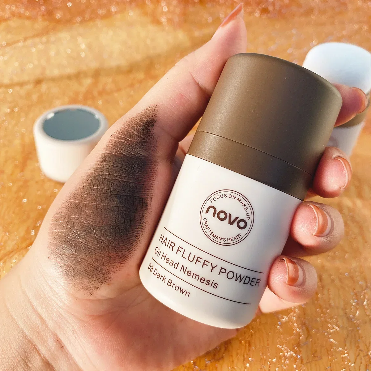 ノボ ヘア プルフィー パウダー - オイル コントロール  - Hair Care Products のレビューと価格